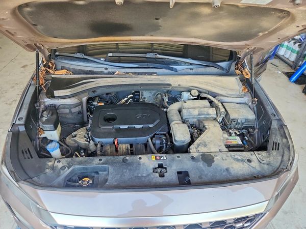 2019 HYUNDAI SANTA FE SE