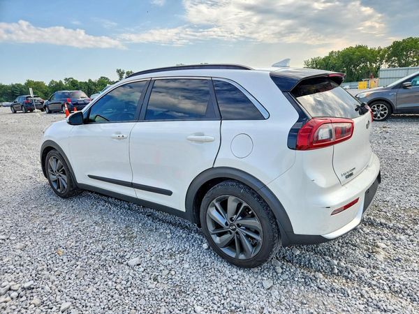 2017 KIA NIRO