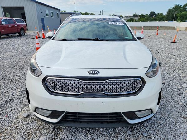 2017 KIA NIRO
