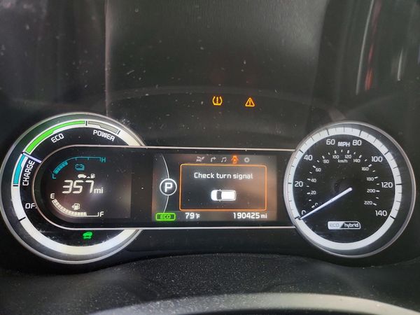 2017 KIA NIRO
