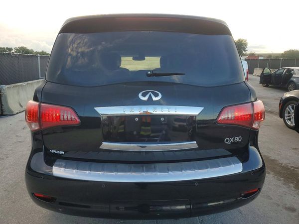 2017 INFINITI QX80