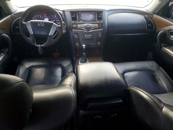 2017 INFINITI QX80