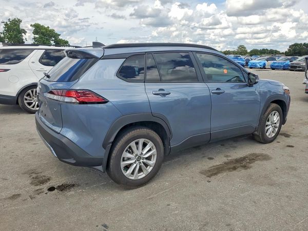 2026 TOYOTA COROLLA CROSS