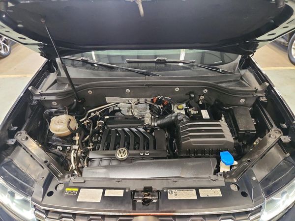 2018 VOLKSWAGEN ATLAS 4Motion S