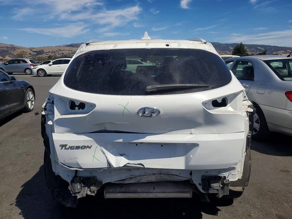2018 HYUNDAI TUCSON