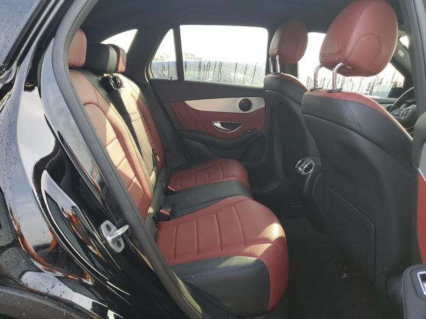 2022 MERCEDES-BENZ GLC