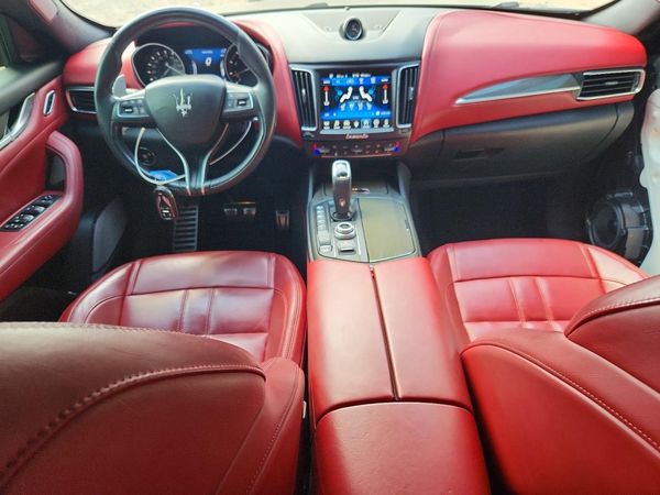 2019 MASERATI LEVANTE