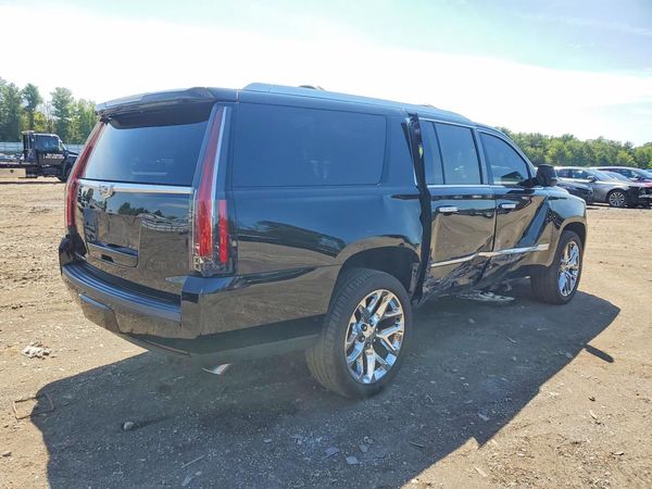 2016 CADILLAC ESCALADE
