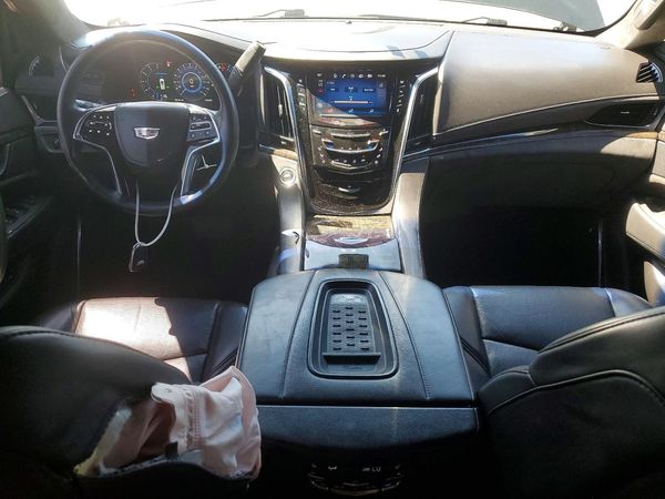 2016 CADILLAC ESCALADE