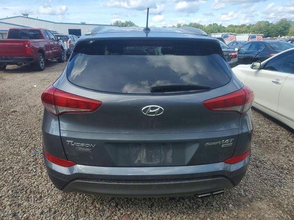 2016 HYUNDAI TUCSON