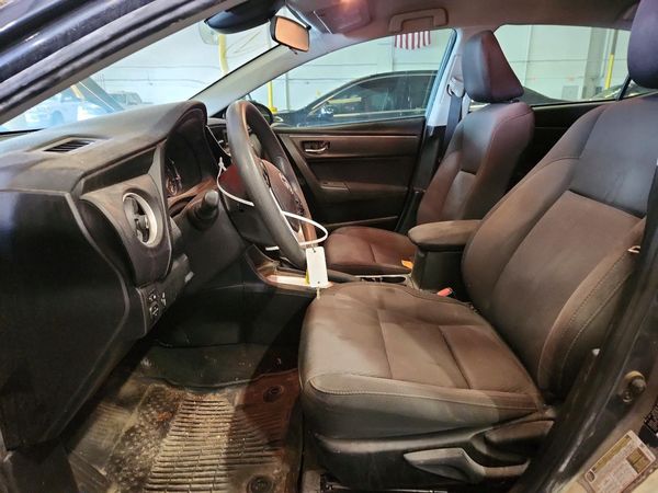 2017 TOYOTA COROLLA