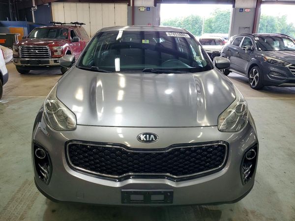 2017 KIA SPORTAGE LX
