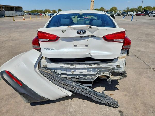 2018 KIA FORTE LX Pop,S,EX