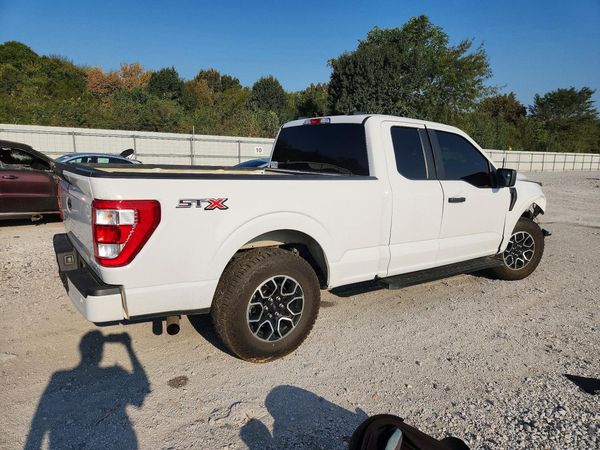 2023 FORD F150