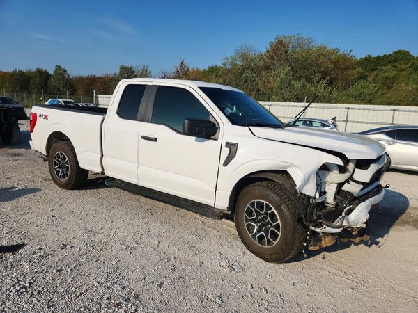 2023 FORD F150