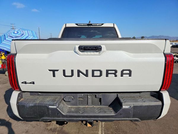 2024 TOYOTA TUNDRA Others