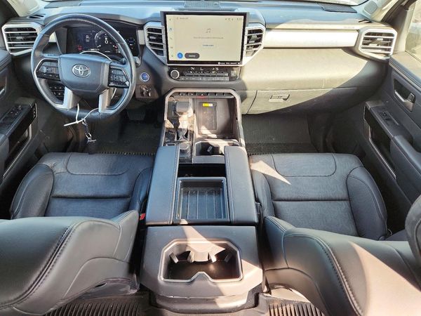 2024 TOYOTA TUNDRA Others