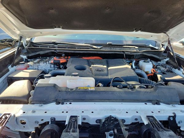 2024 TOYOTA TUNDRA Others