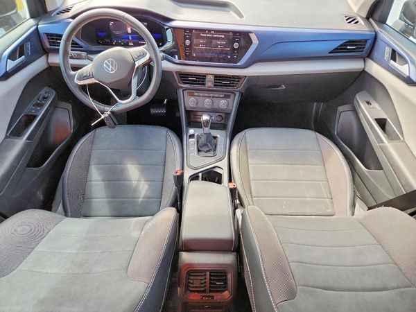 2022 VOLKSWAGEN TAOS