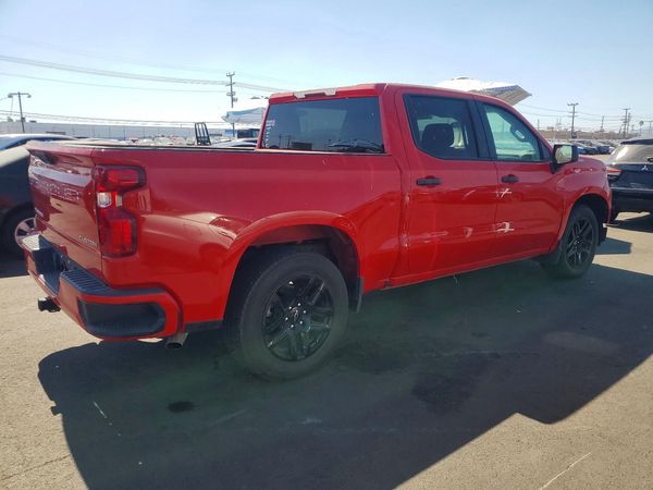 2024 CHEVROLET SILVERADO Custom