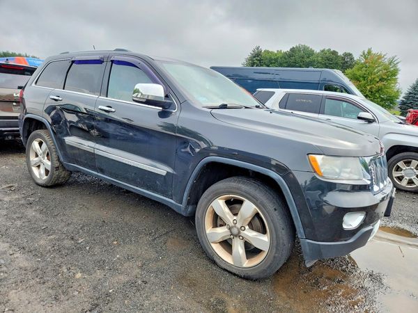 2012 JEEP GRAND CHER Overland — Passenger 3/4