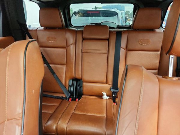2012 JEEP GRAND CHER Overland — SUVN