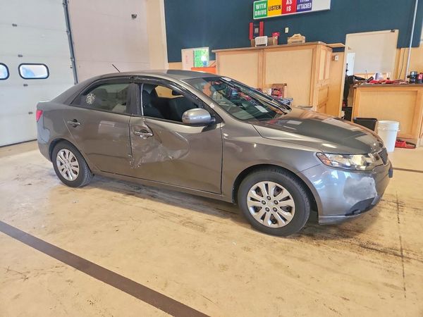 2013 KIA FORTE EX