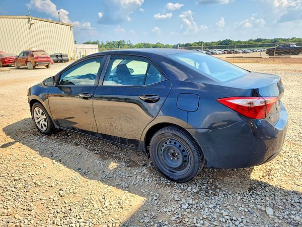 2017 TOYOTA COROLLA