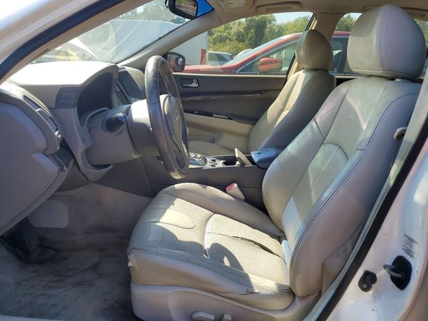 2012 INFINITI G25 — DENT