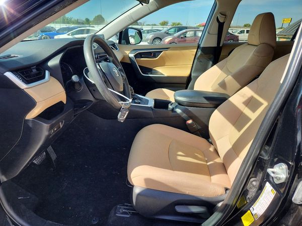 2024 TOYOTA RAV4 LE