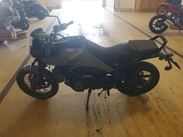 2024 HUSQVARNA VITPILEN 401/SVARTPILEN 401