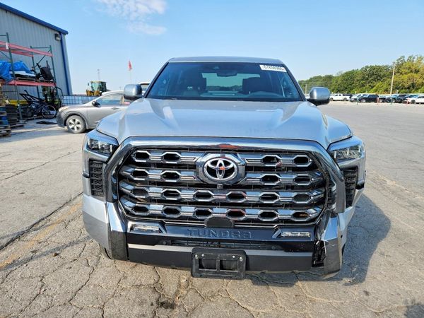 2025 TOYOTA TUNDRA