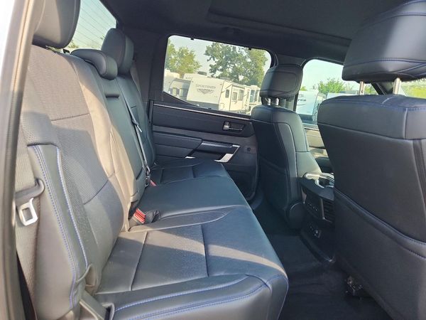 2025 TOYOTA TUNDRA
