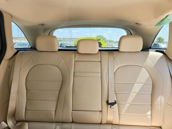 2018 MERCEDES-BENZ GLC-CLASS GLC300 — SUVN