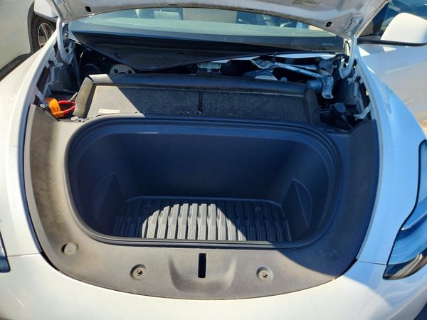 2023 TESLA MODEL Y — Engine bay