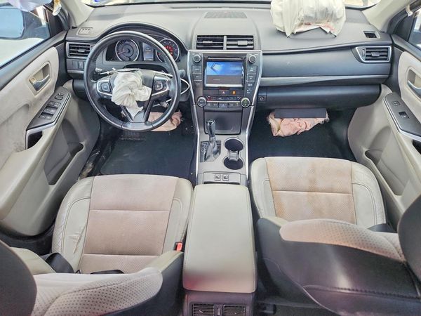 2015 TOYOTA CAMRY
