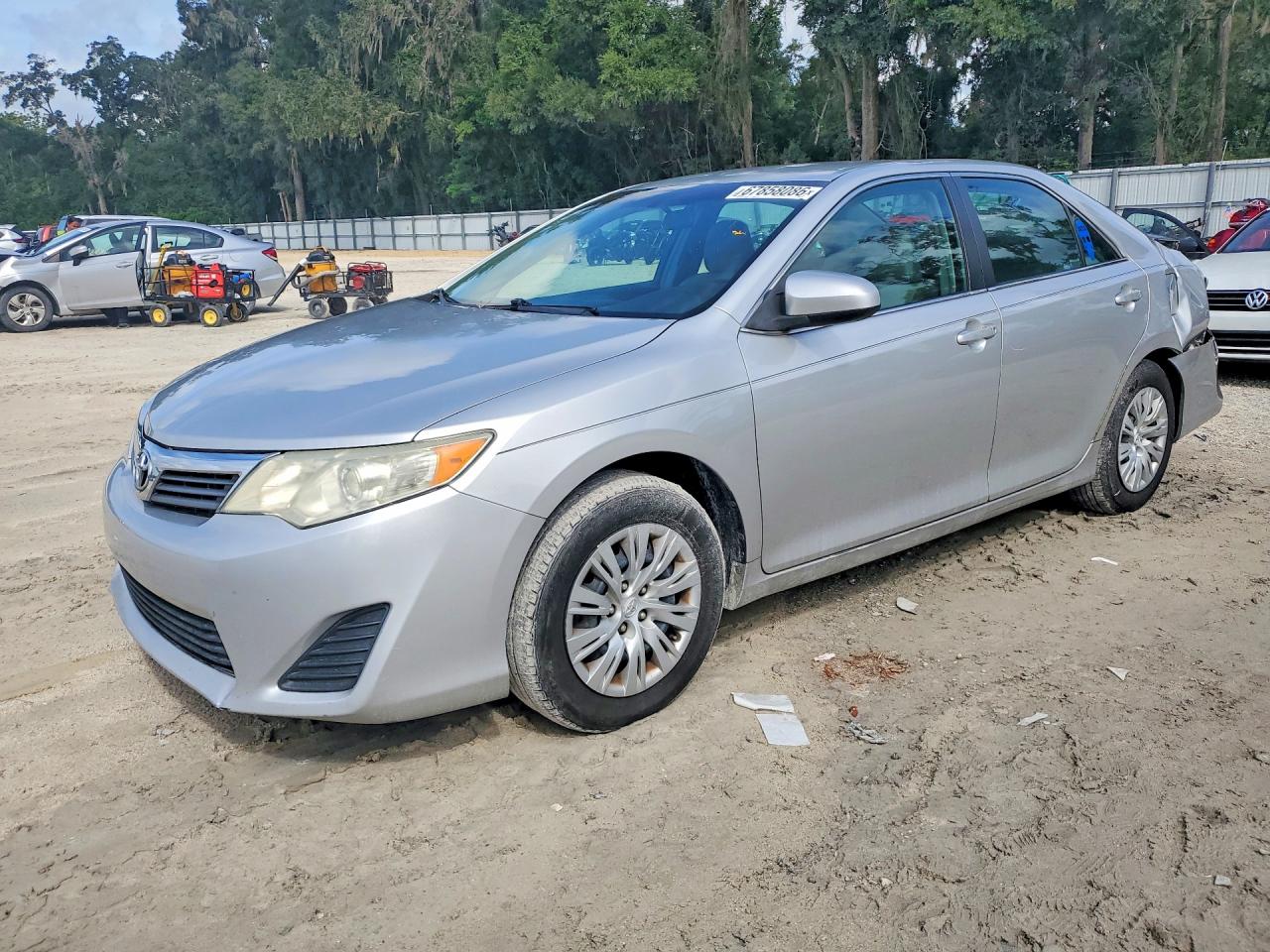 2013 TOYOTA CAMRY