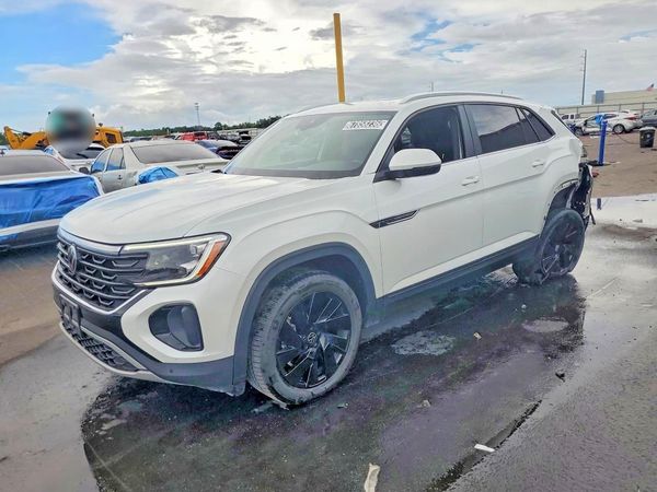 2026 VOLKSWAGEN ATLAS CROSS SPORT 4Motion SE
