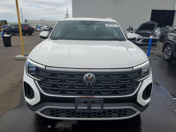 2026 VOLKSWAGEN ATLAS CROSS SPORT 4Motion SE