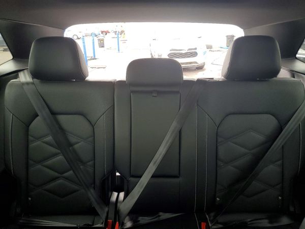 2026 VOLKSWAGEN ATLAS CROSS SPORT 4Motion SE