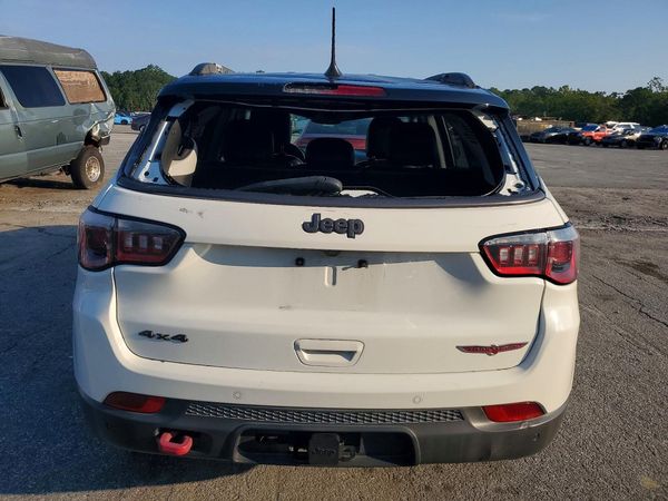 2018 JEEP COMPASS Trailhawk — DIRR