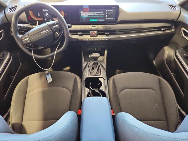 2026 KIA K4 LX, LXS