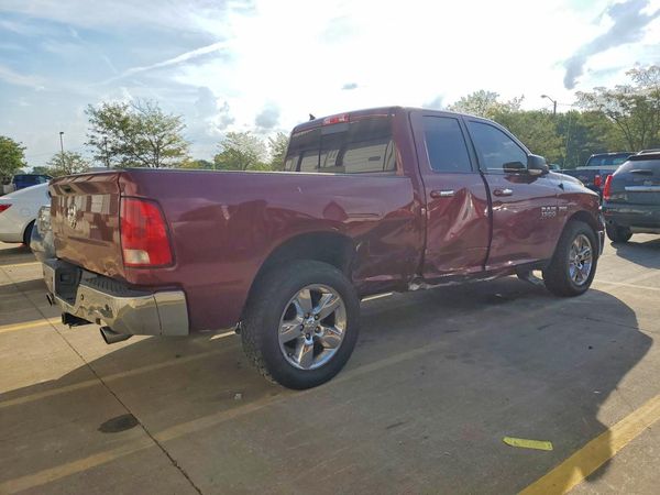 2018 RAM 1500 SLT