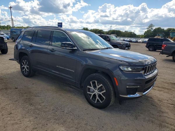 2025 JEEP GRAND CHEROKEE