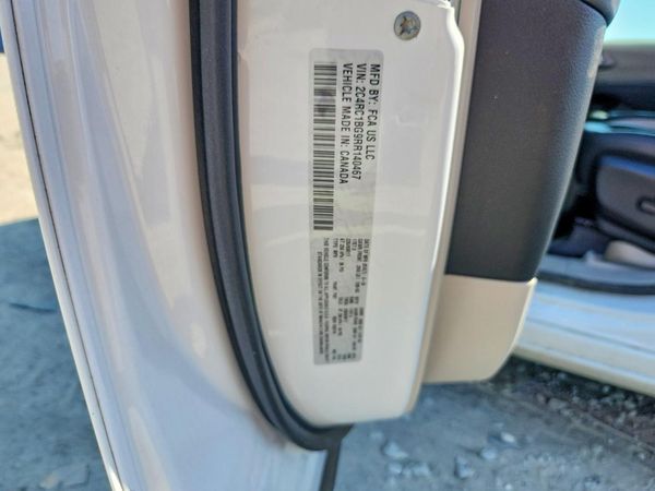 2024 CHRYSLER PACIFICA