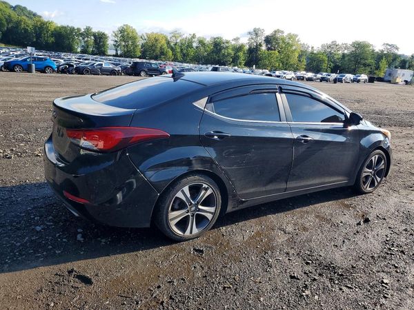 2015 HYUNDAI ELANTRA GLS(Middle)