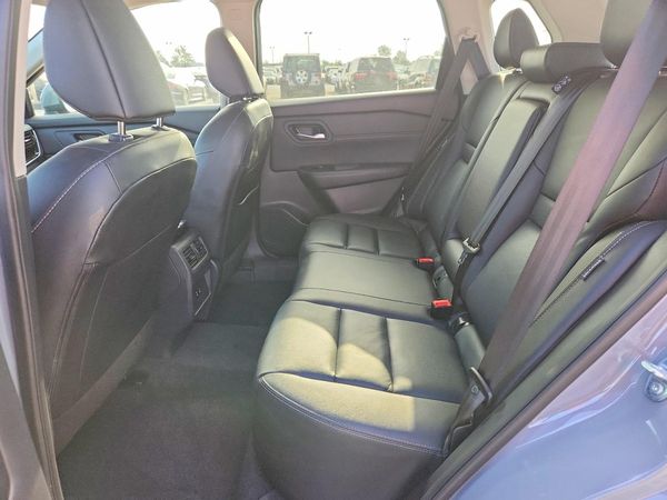 2026 NISSAN ROGUE SL