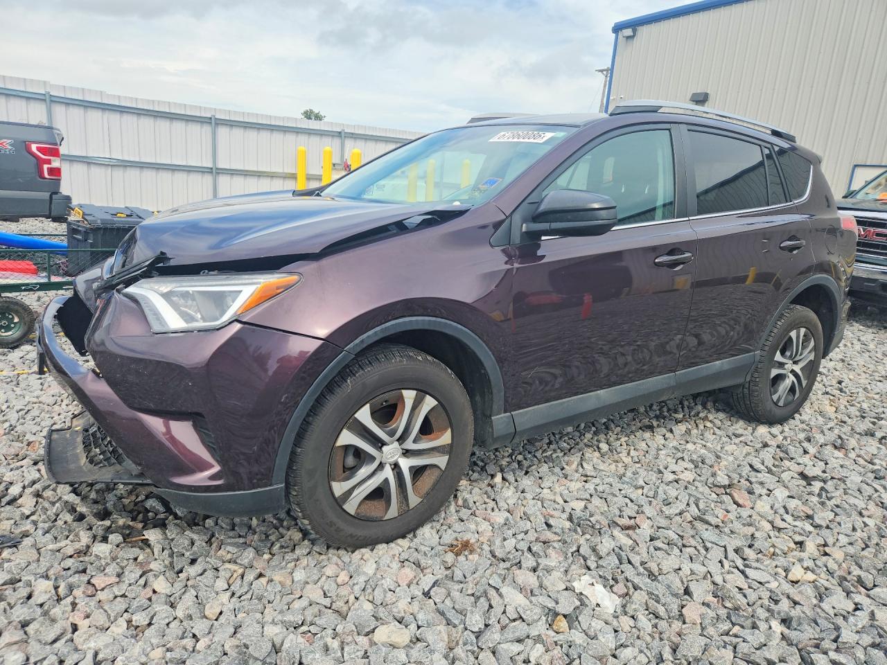 2018 TOYOTA RAV4 LE