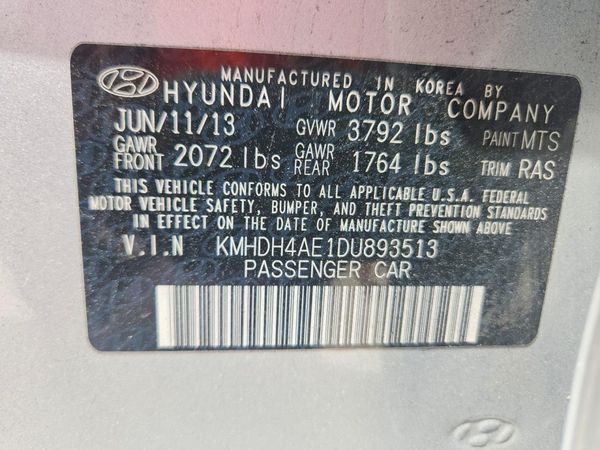 2013 HYUNDAI ELANTRA