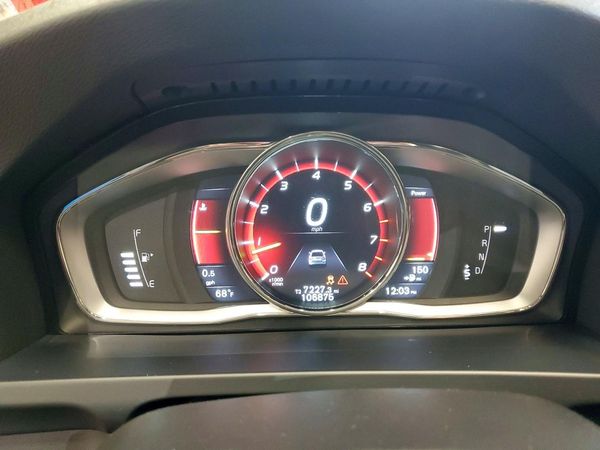 2016 VOLVO S60 CROSS COUNTRY